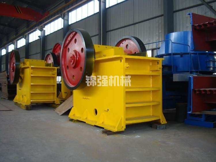 大型石子破碎機(jī)價(jià)格是多少？石子破碎機(jī)廠家推薦